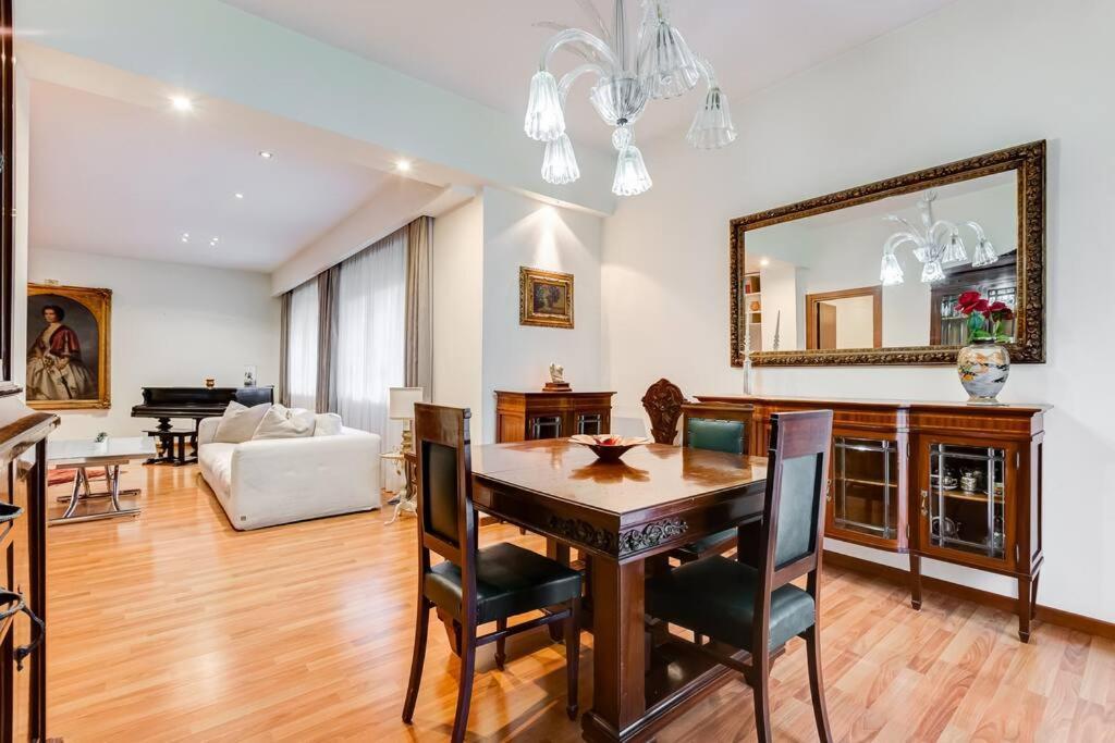 Exclusive Apartment In Eur Lake Рим Экстерьер фото